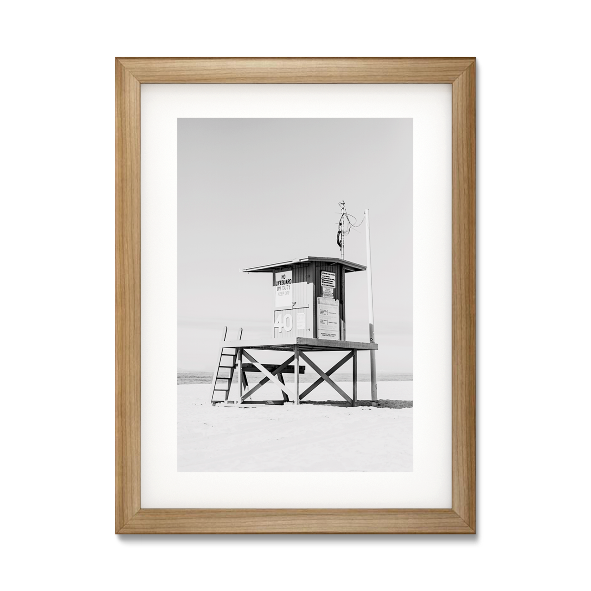 LIFEGUARD TOWER