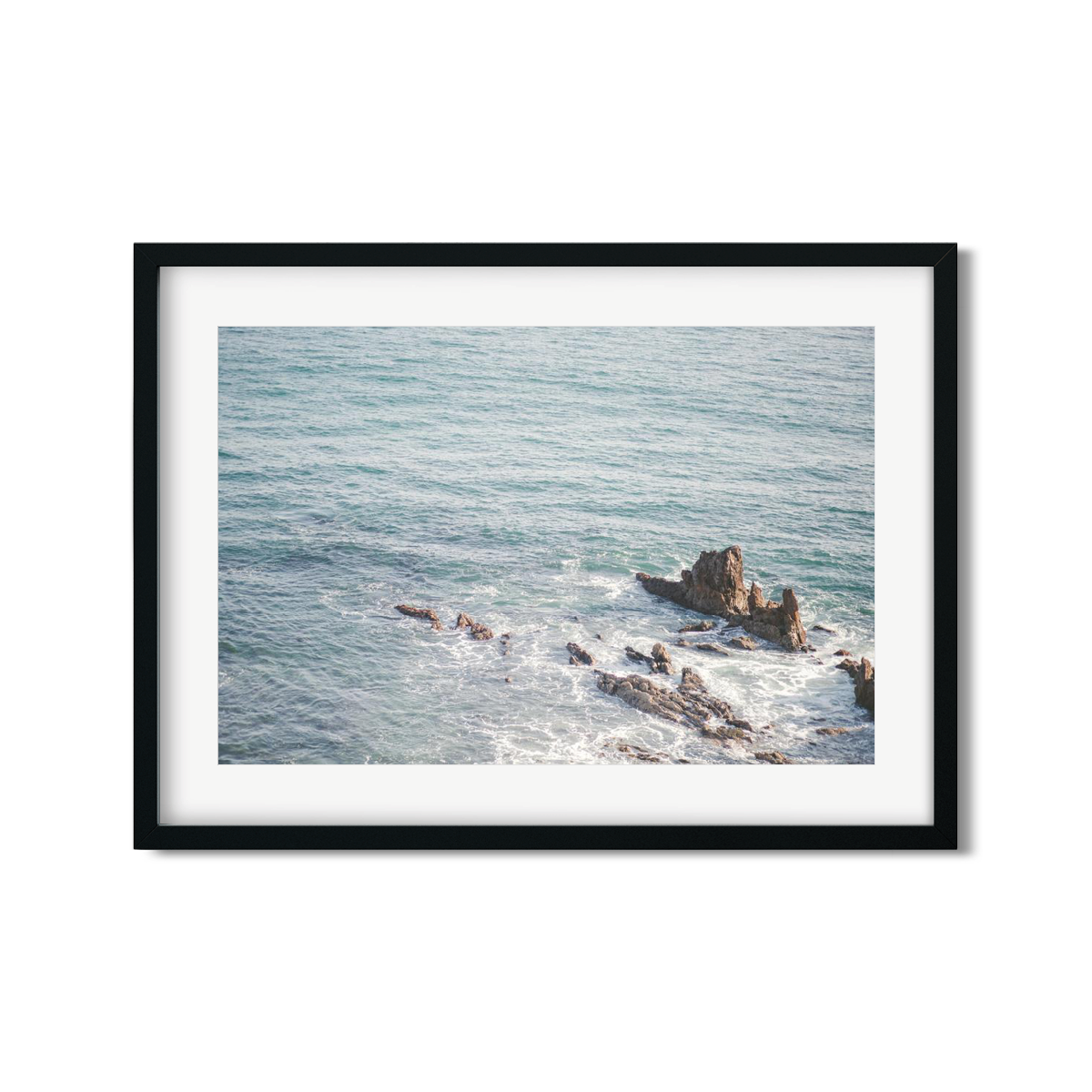 OCEAN ROCKS