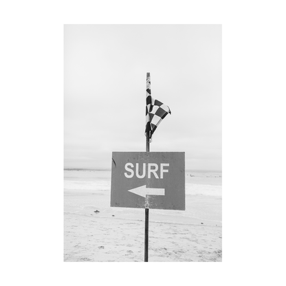 SURF FLAGS LEFT ARROW